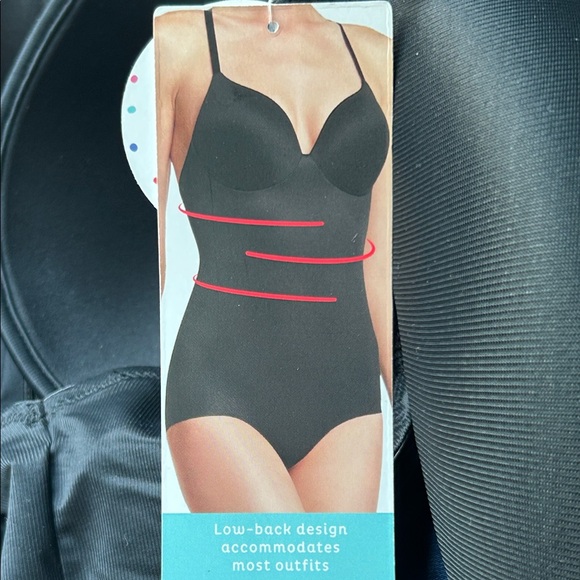 NWT Spanx Assets Low Back Cupped Shaping Bodysuit - Picture 12 of 12